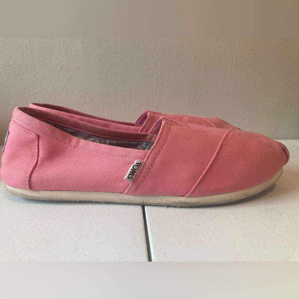 TOMS Coral Canvas Slip-Ons